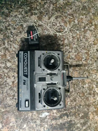 Futaba Conquest FM 4 canales