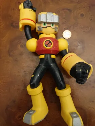 Muñeco Juguete, made in China, manga.