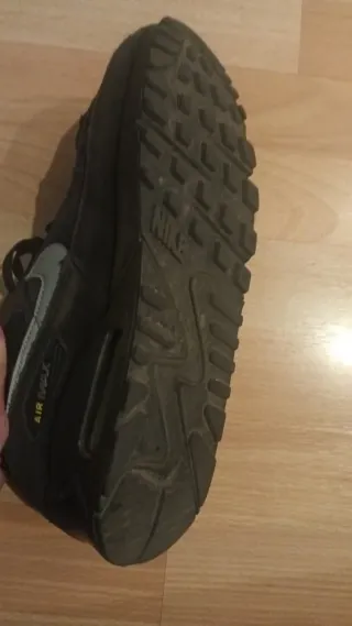 Zapatillas Nike Air Max 90 Negras y Plateadas