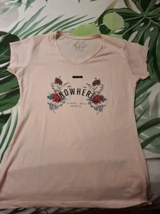 Camiseta Atmosphere V-Neck Rosa Talla S