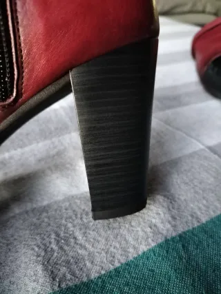 Botines Dorking by Fluchos piel rojos .