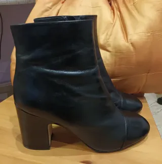 Botines negros tacón