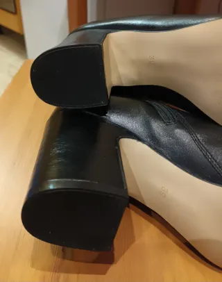 Botines negros tacón