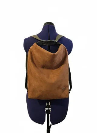 Bolso convertible en mochila. Hecho a mano