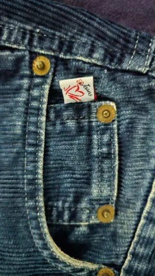 Giubbottino in velluto blu e gonna longate