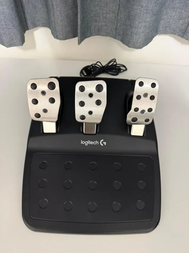 Volante Logitech G29 PS4/PS5/PC