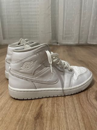 Nike Air Jordan 1 Mid Blancas Piel Talla 39