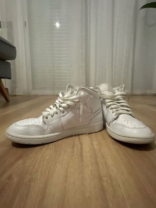 Nike Air Jordan 1 Mid Blancas Piel Talla 39
