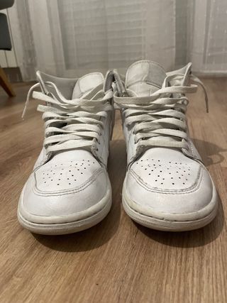 Nike Air Jordan 1 Mid Blancas Piel Talla 39