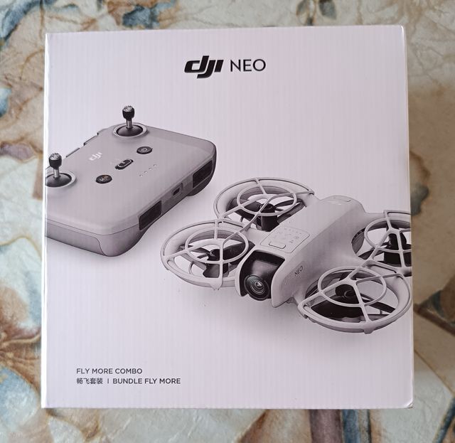 DJI Neo Fly More Combo Drone