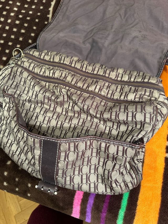 Pañalera Carolina Herrera CH original