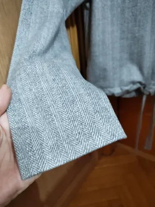 Blusa gris espiga con lazada