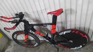 Specialized Shiv Talla L SIN RUEDAS.