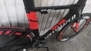 Specialized Shiv Talla L SIN RUEDAS.