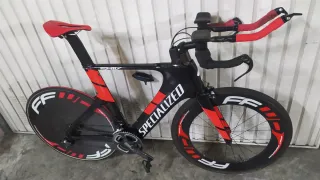 Specialized Shiv Talla L SIN RUEDAS.