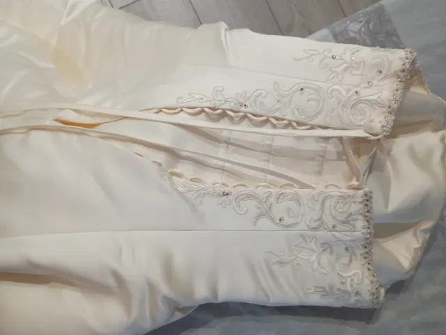 Vestido Novia Blanco roto.REGALO Estola y cancán