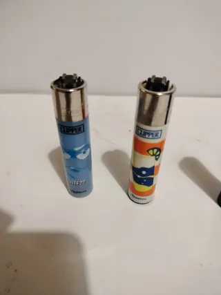 Pack 36 • 4 Accendini Clipper