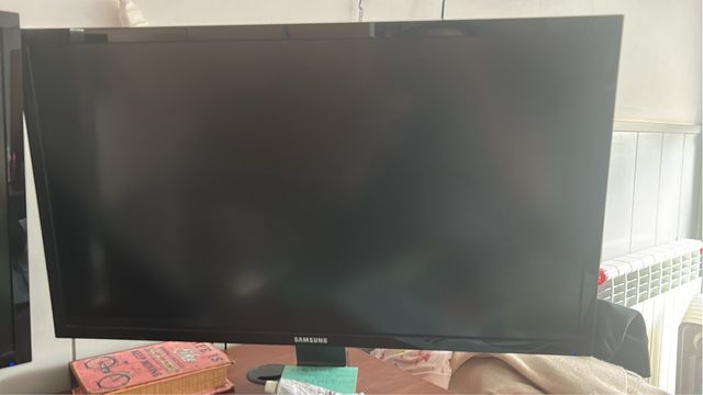 Monitor Samsung EU590 4K 28 pulgadas.