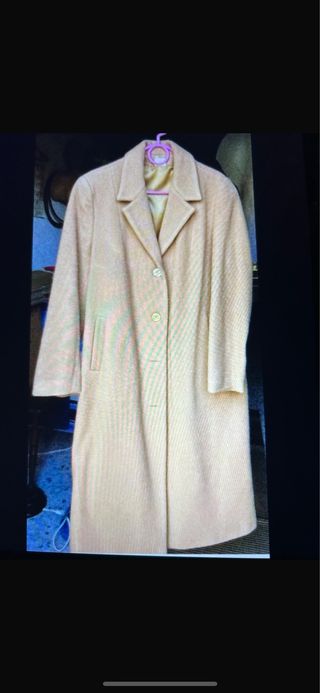 Abrigo largo beige