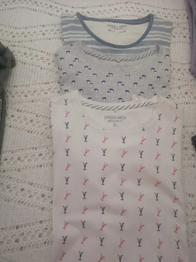 Camisetas Sfera Hombre XL , son tres,
