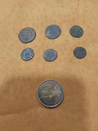 Lotto di antiche monete romane
