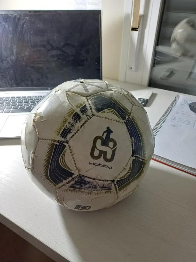 4 Balones de fútbol