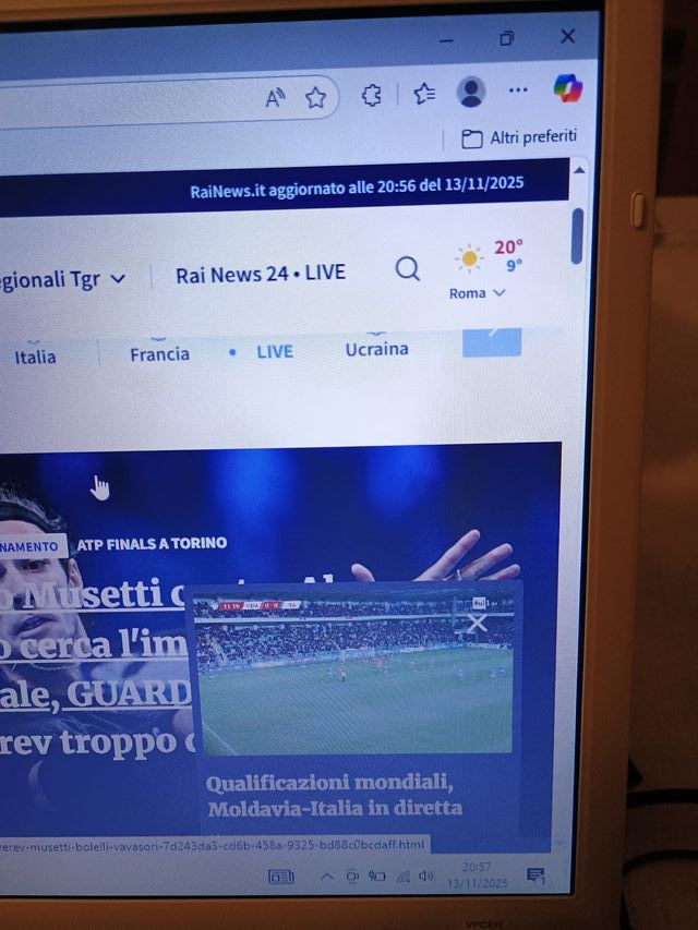 Notebook Sony Vaio Intec core i3-2330 M CPU