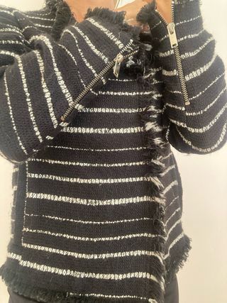 Chaqueta Mango rayas flecos