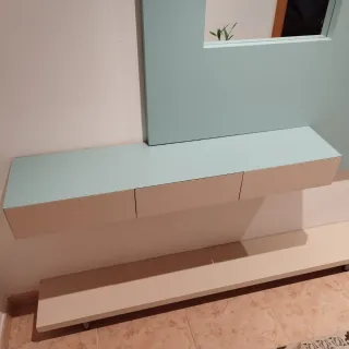 Recibidor con espejo moderno