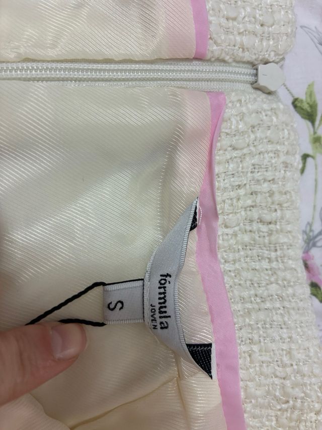 Falda beige talla S Sin estrenar