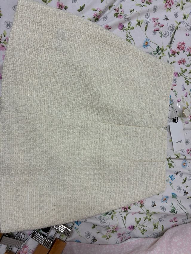 Falda beige talla S Sin estrenar