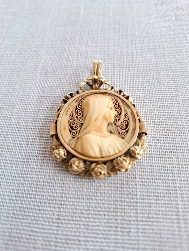 Medalla Art Déco Oro 18kl Pieza Centenaria