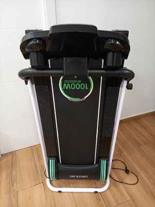 Caminadora pelgable Cecotec RunnerFit