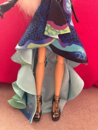 Muñeca Camryn Coyle