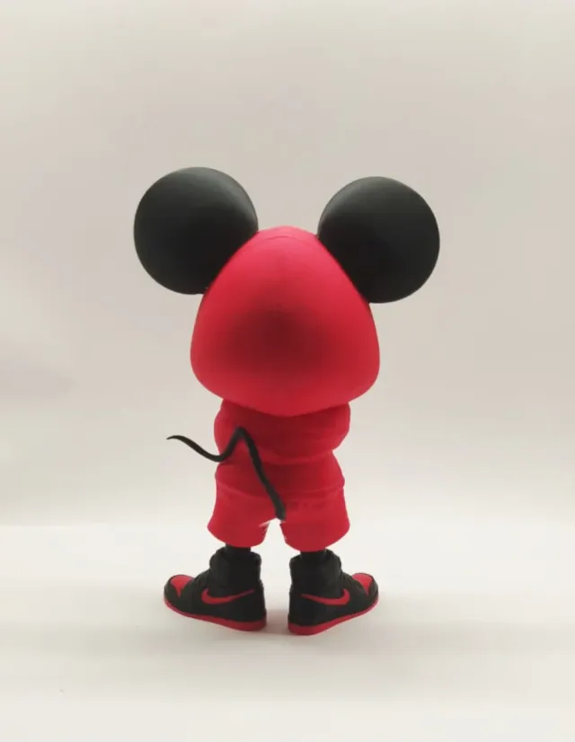 Muñeco Mickey Nike