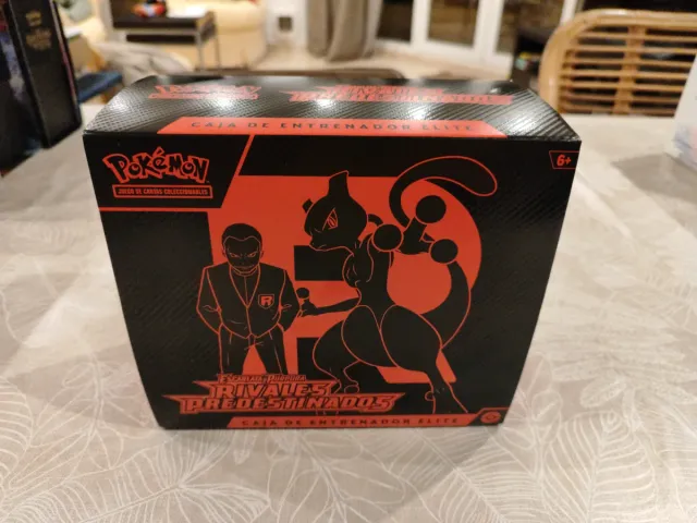 Caja Entrenador Elite Pokémon Rivales Predestinado