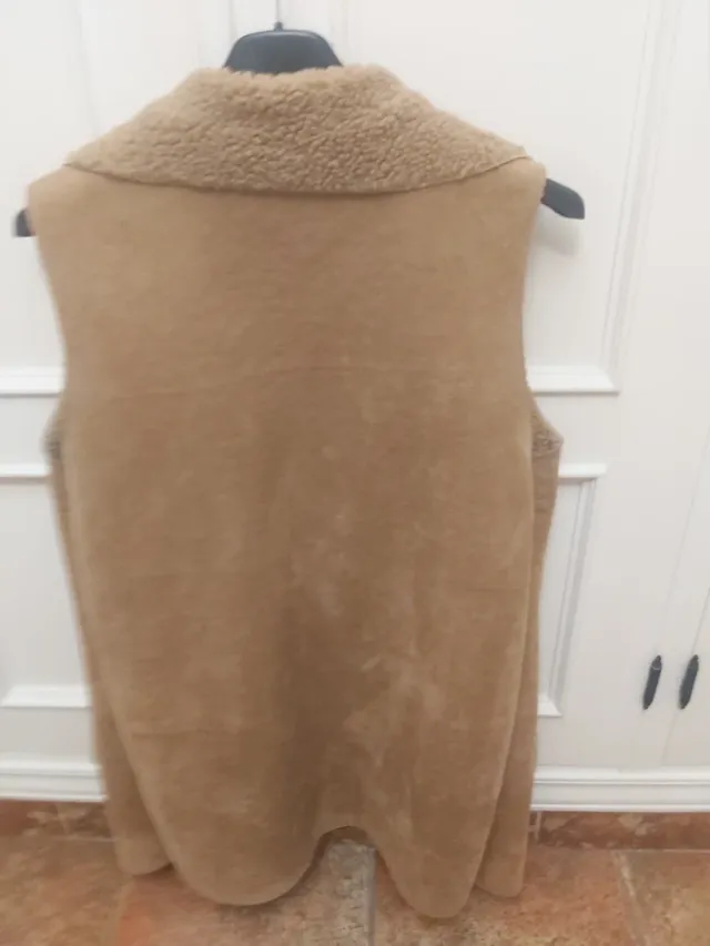 Chaleco largo mujer beige