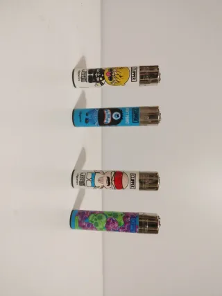 Pack 37 • 4 Accendini Clipper