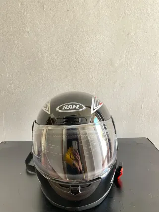 Casco de moto AXK negro