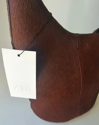 Bolso de piel tipo saca marrón