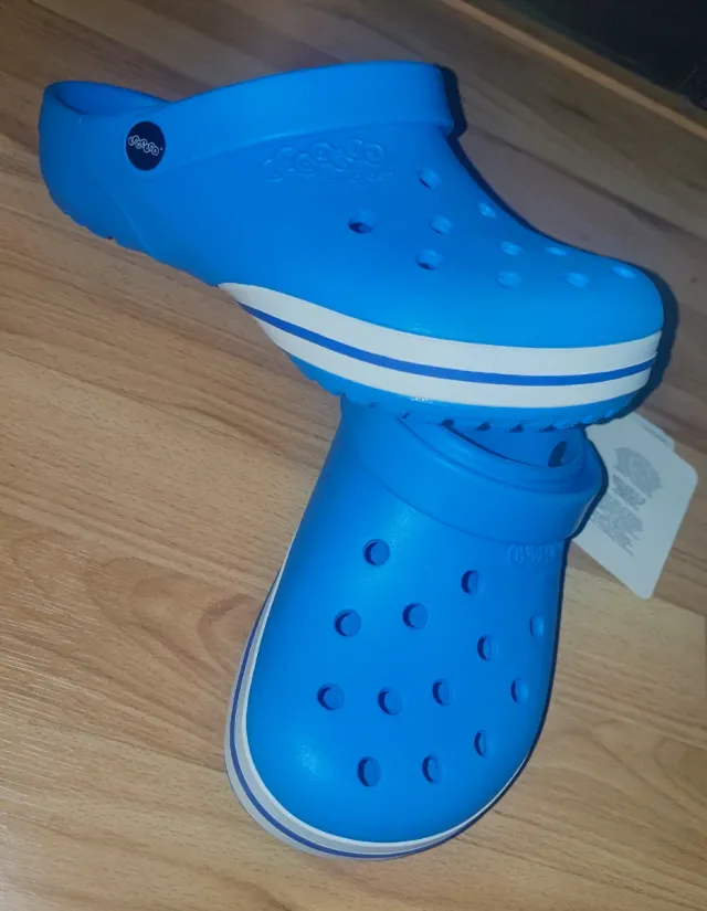 Zapatos Crocs Azules