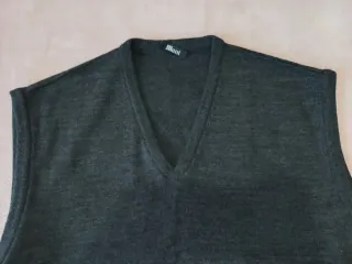 Chaleco de punto gris caballero Mani.