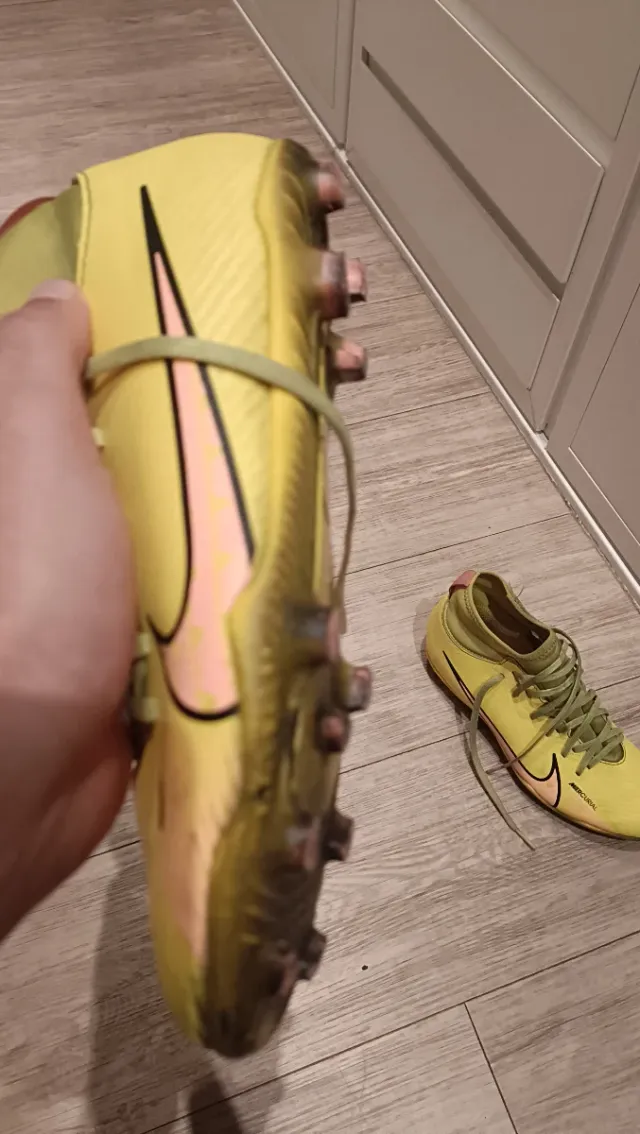 Botas de fútbol Nike Mercurial Amarillas