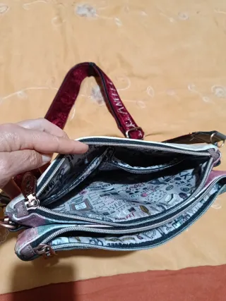 Borsa Anekke con tracolla
