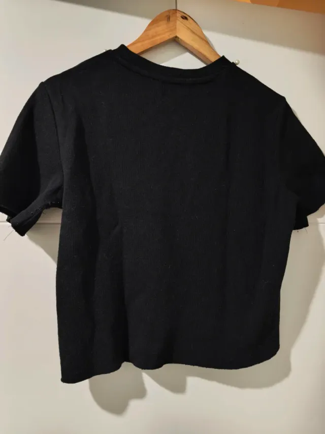 Jersey manga corta con perlas