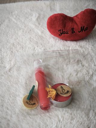 Pack Lip gloss, vela y pinza