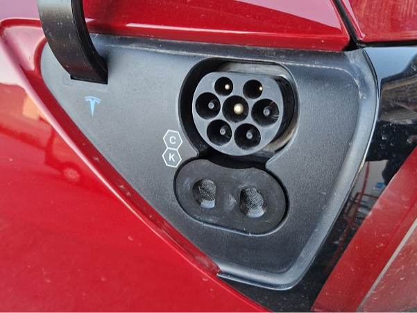 Cubierta CCS Tesla Model 3/Y