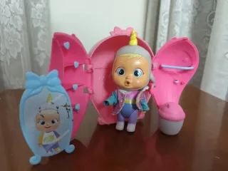 Bebé Llorón Narval con accesorios