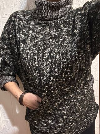 Jersey de punto L cuello alto