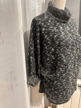 Jersey de punto L cuello alto